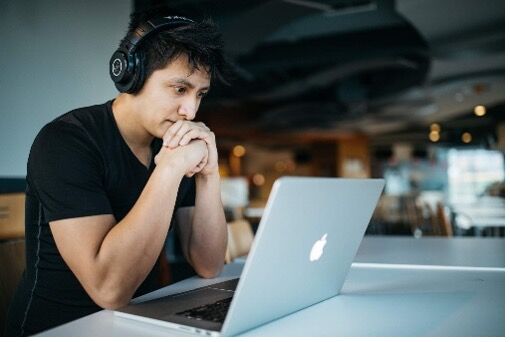 ict-worker-office ict-worker-office